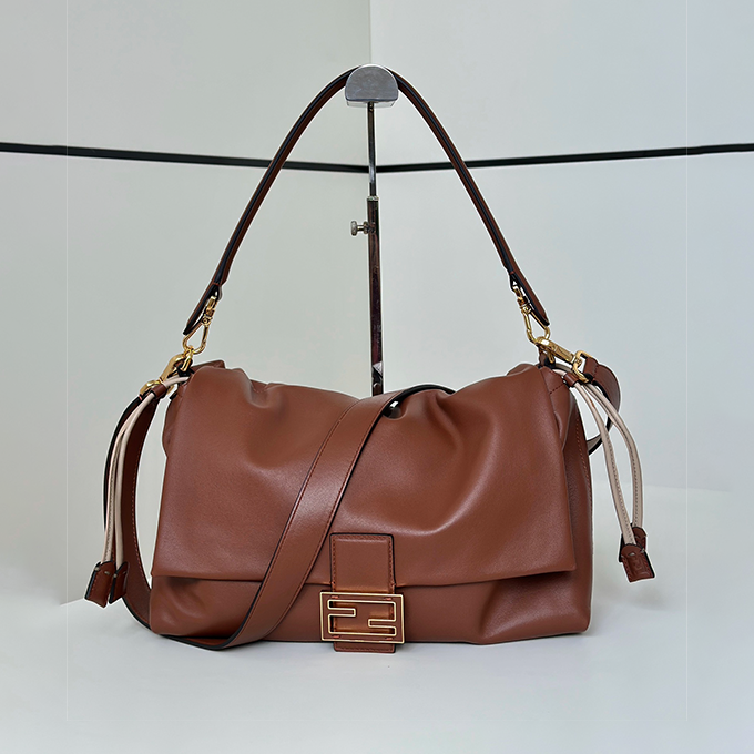 fendi mamma baguette large drawstring flap shoulder handbag